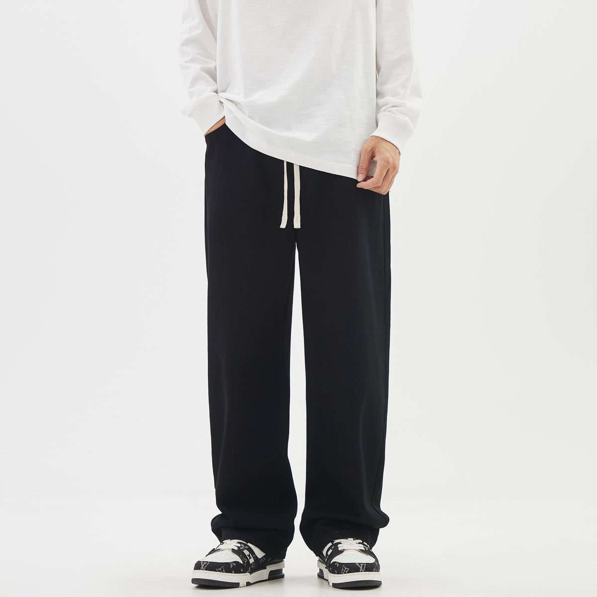 WDUS Men's Relaxed Straight Leg Jeans — Mid-Rise Streetwear Denim